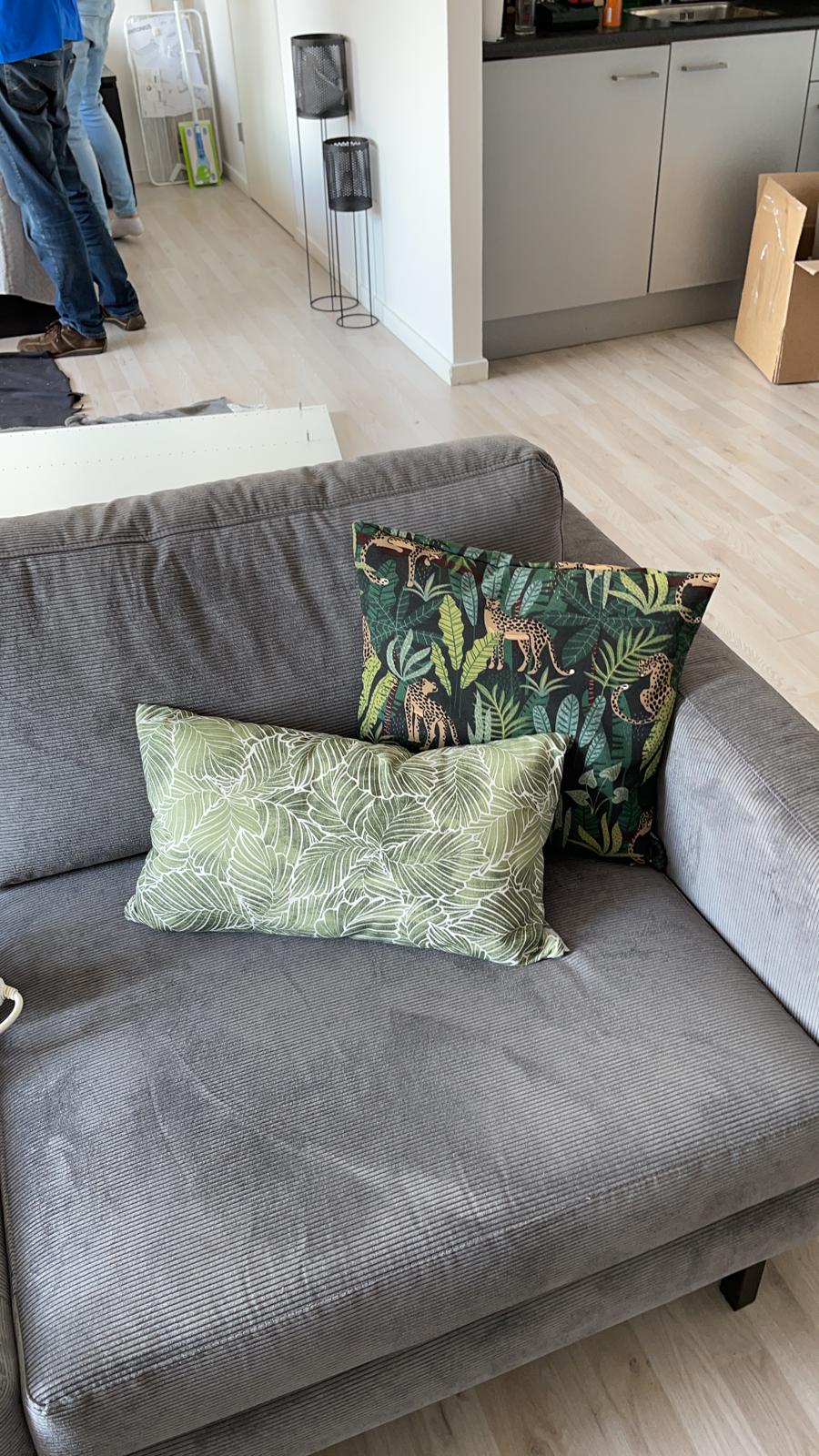 Zelfgemaakte decoratieve kussens
